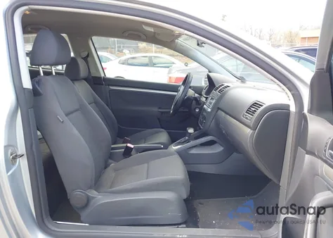 2008 Volkswagen Rabbit S from USA, damaged, VIN WVWBA71K48W235007